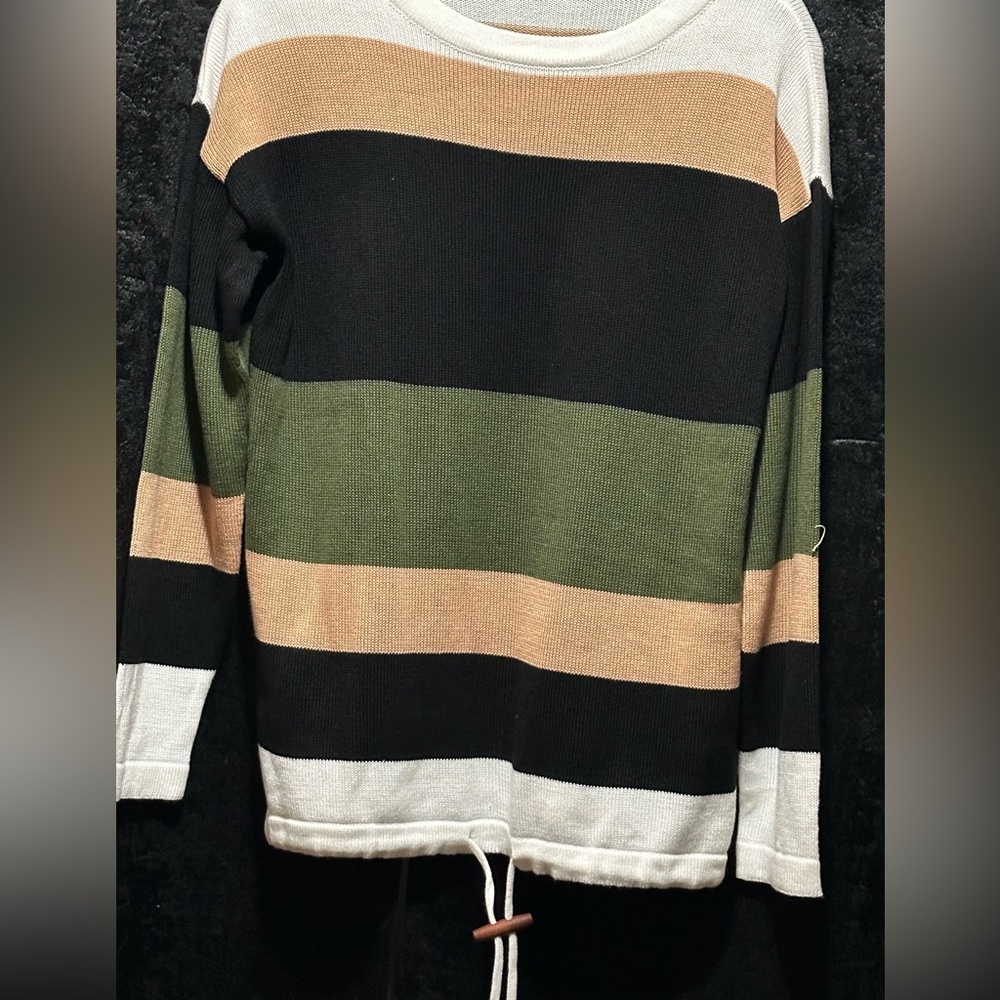 Women’s bold stripe casual sweater